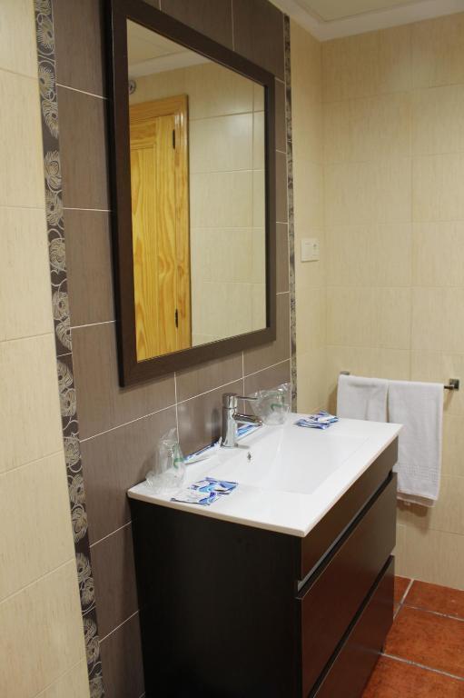 Hotel Valle Del Jerte Los Arenales Szoba fotó